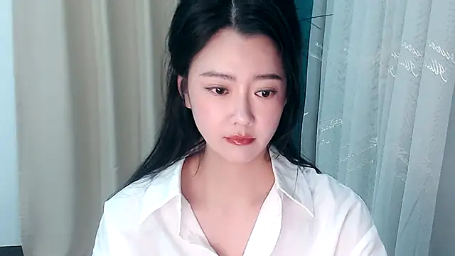 zoe-keke online show from March 15, 2025, 11:51 am