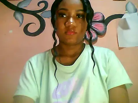 Fariana01 online show from January 7, 2025, 10:41 pm