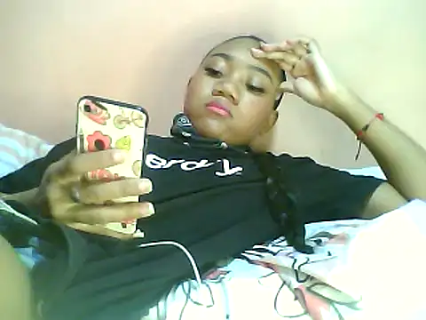 Fariana01 online show from February 8, 2025, 3:08 am