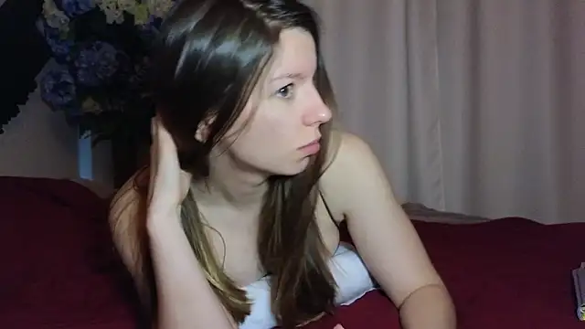Snapshot of juicy_mystery chatting on March 16, 2026, 8:18 am juicy mystery online show from March 16, 2026, 8:18 am