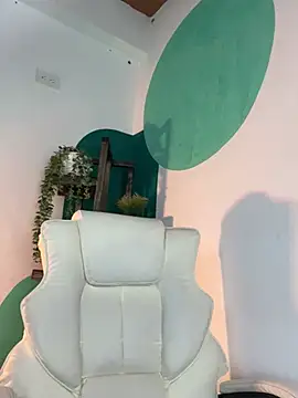 LollaByer online show from February 19, 2026, 9:11 pm