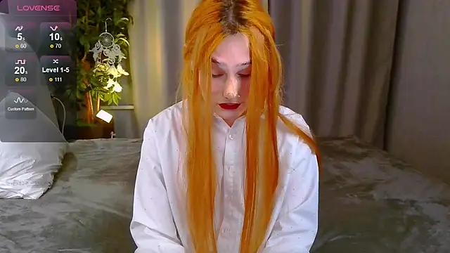 Kleo Godde online show from February 5, 2025, 8:57 pm