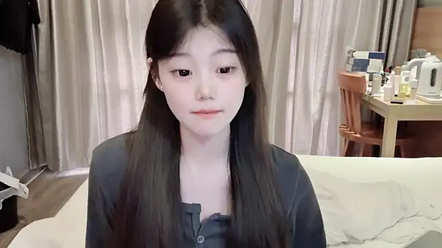 Snapshot of yangyang-1115 chatting on February 19, 2025, 7:17 am yangyang-1115 online show from February 19, 2025, 7:17 am