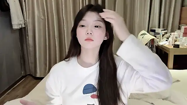 Snapshot of yangyang-1115 chatting on March 4, 2025, 12:12 pm yangyang-1115 online show from March 4, 2025, 12:12 pm