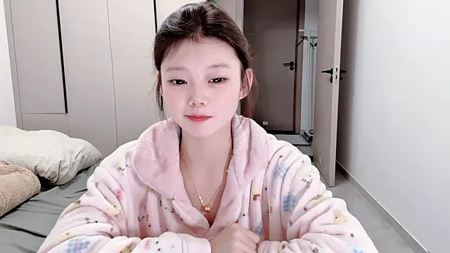 Snapshot of yangyang-1115 chatting on October 15, 2025, 4:18 pm yangyang-1115 online show from October 15, 2025, 4:18 pm