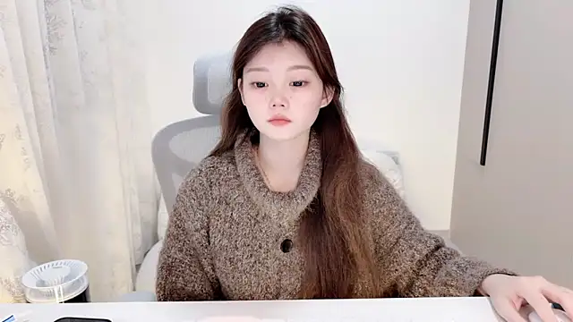 Snapshot of yangyang-1115 chatting on November 11, 2025, 5:07 am yangyang-1115 online show from November 11, 2025, 5:07 am