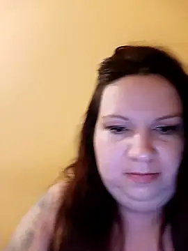 Szilvi93 online show from April 1, 2026, 6:16 pm