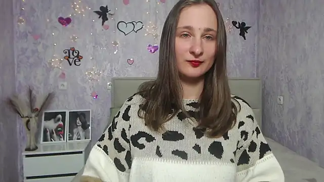 MichelLeee online show from February 15, 2025, 3:17 pm