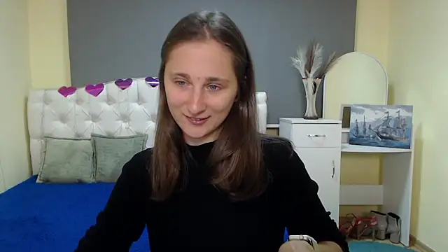 MichelLeee online show from September 27, 2025, 11:15 am