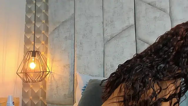 AshleyHill2 online show from April 8, 2026, 2:22 am