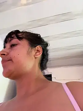 Lady Rey online show from July 28, 2026, 8:45 pm