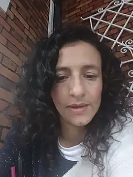 AriannaRussell  online show from July 28, 2026, 8:52 pm