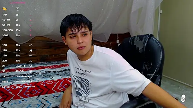 AndrewPherson online show from March 22, 2025, 12:25 pm