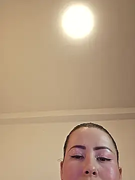 NeredaXxx online show from June 5, 2026, 12:33 pm