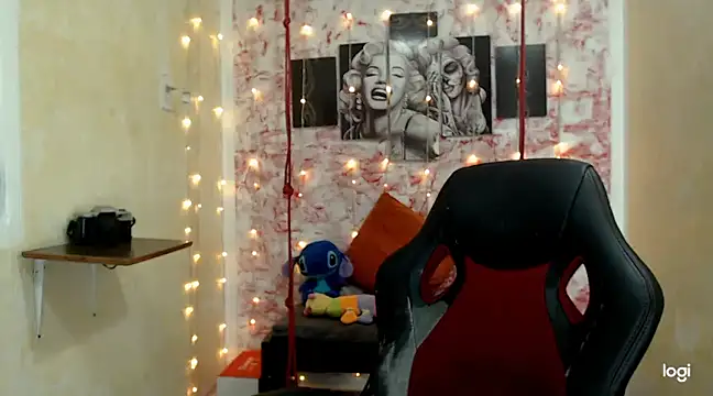 anthiamelisa online show from March 23, 2025, 5:21 am