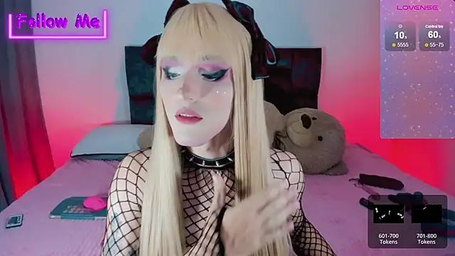 Kirmyy  online show from December 22, 2024, 4:28 am