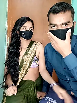 Snapshot of Suhani512 chatting on December 1, 2025, 5:23 am Suhani512 online show from December 1, 2025, 5:23 am