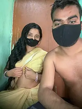 Suhani512 online show from March 28, 2026, 4:01 am