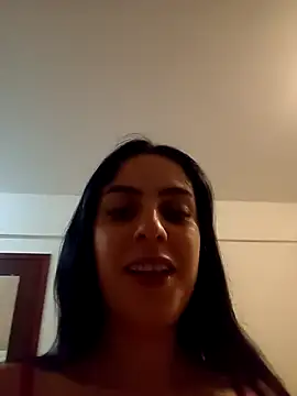 Snapshot of Morguisssz chatting on October 10, 2025, 8:02 am Morguisssz online show from October 10, 2025, 8:02 am