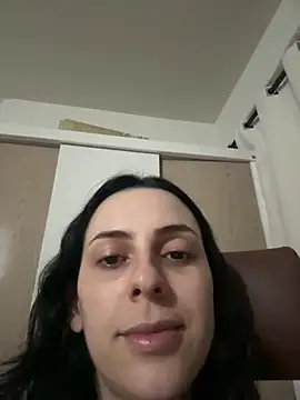 Morguisssz online show from April 9, 2026, 11:10 pm