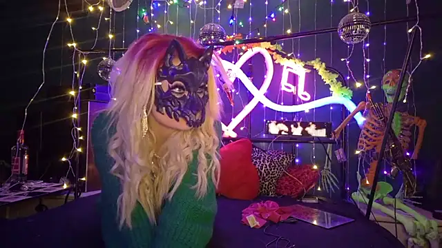 Snapshot of anonymouszN chatting on February 9, 2026, 9:19 pm anonymouszN online show from February 9, 2026, 9:19 pm