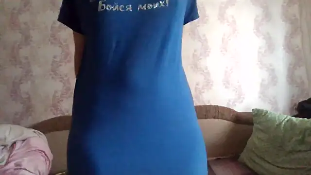 Snapshot of Ketti_mom chatting on July 11, 2026, 9:45 am Ketti mom online show from July 11, 2026, 9:45 am