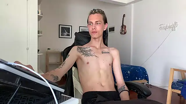 Den BlueXx online show from January 10, 2025, 1:09 pm