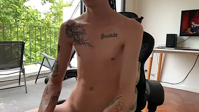 Den BlueXx online show from February 16, 2025, 4:10 pm