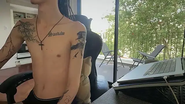 Den BlueXx online show from March 8, 2026, 7:28 pm