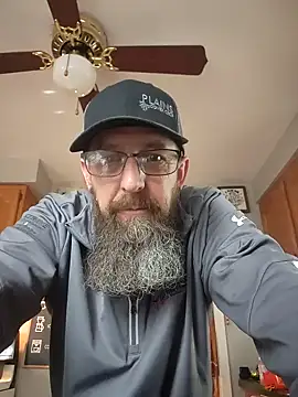 Snapshot of Huskers2020 chatting on December 4, 2024, 7:23 pm Huskers2020 online show from December 4, 2024, 7:23 pm