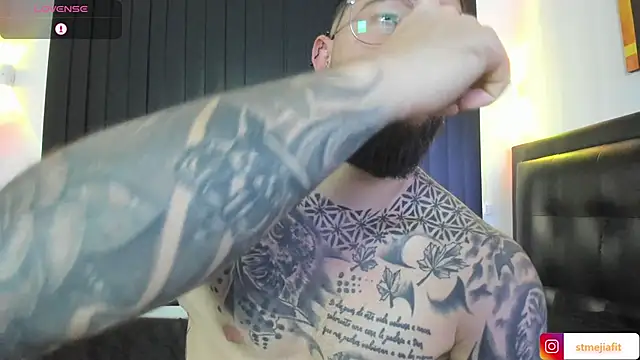 connor santtos online show from February 14, 2025, 7:54 pm