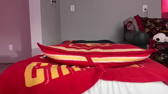 skarfosbabes69 online show from September 18, 2025, 8:44 pm