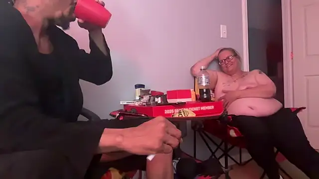 skarfosbabes69 online show from March 15, 2026, 1:33 am