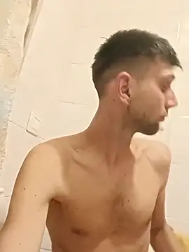 dariodario online show from March 18, 2025, 9:53 pm