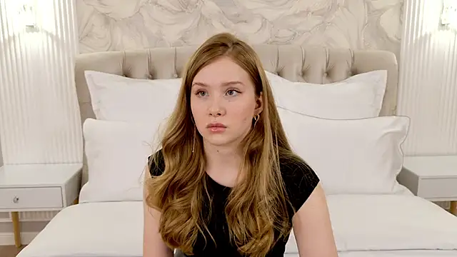 MichelleReid online show from February 4, 2025, 9:17 am