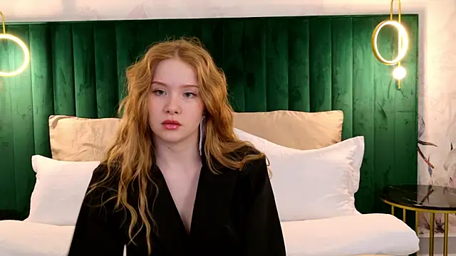 MichelleReid online show from February 6, 2025, 10:04 am