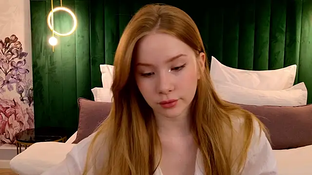 MichelleReid online show from March 15, 2025, 2:46 am