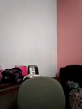 Snapshot of Babydol18_ chatting on February 13, 2025, 12:57 am Babydol18 online show from February 13, 2025, 12:57 am