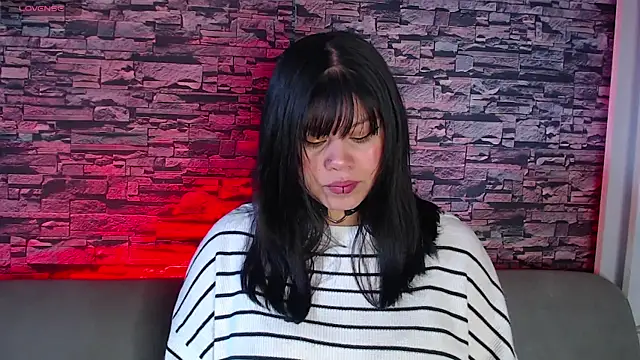 Snapshot of sofi_bronw chatting on March 15, 2025, 2:34 pm sofi bronw online show from March 15, 2025, 2:34 pm