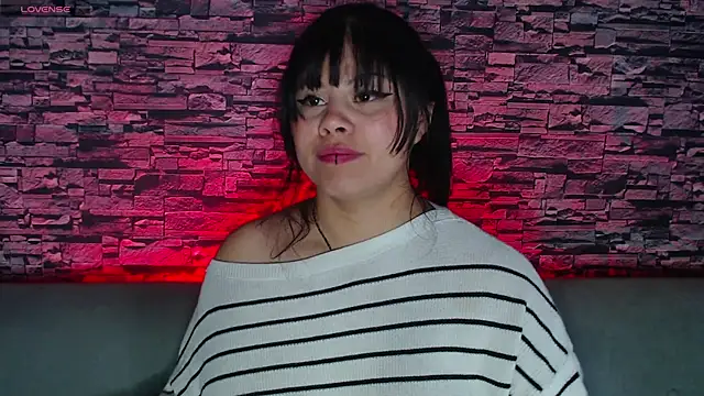 Snapshot of sofi_bronw chatting on March 18, 2025, 1:42 pm sofi bronw online show from March 18, 2025, 1:42 pm