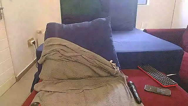 LolaTwerksXX online show from March 20, 2026, 11:59 am