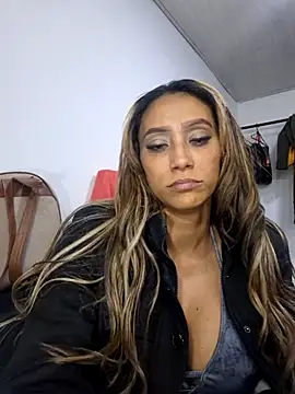 salome drasin online show from October 15, 2025, 11:27 pm