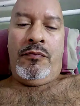 Snapshot of Juan_45 chatting on May 15, 2026, 1:51 pm Juan 45 online show from May 15, 2026, 1:51 pm