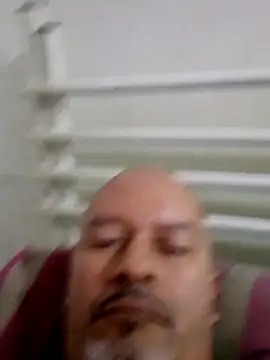 Snapshot of Juan_45 chatting on June 3, 2026, 1:25 pm Juan 45 online show from June 3, 2026, 1:25 pm