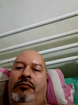 Snapshot of Juan_45 chatting on June 24, 2026, 1:10 pm Juan 45 online show from June 24, 2026, 1:10 pm