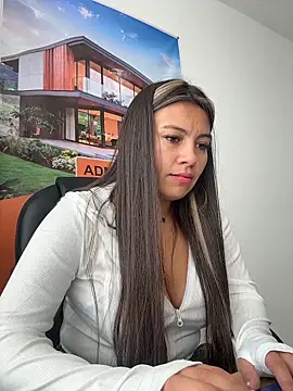 LIZ-06  online show from March 4, 2026, 1:50 pm