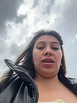 LIZ-06  online show from March 31, 2026, 3:56 pm