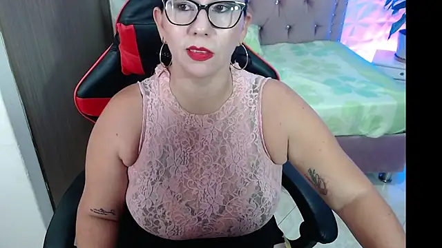 ashleylove prg online show from December 29, 2024, 6:45 am