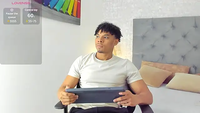 Jacub Micke1 online show from February 23, 2025, 10:31 pm