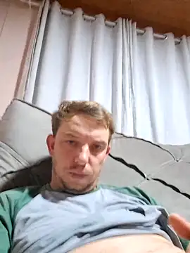 Snapshot of BimodalMood chatting on May 19, 2026, 1:56 am BimodalMood online show from May 19, 2026, 1:56 am